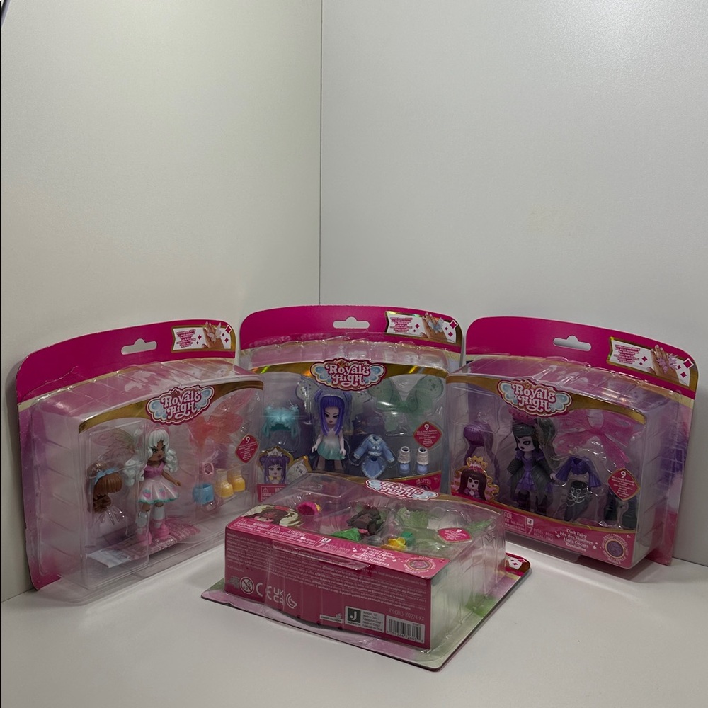 Roblox Royale high mini dolls (CODES NOT INCLUDED)